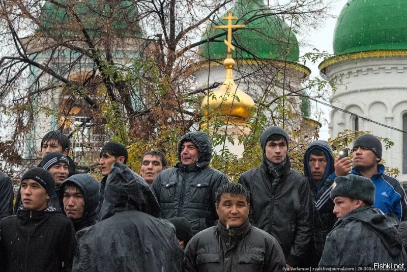 а в москвабаде все спокойно одни русские
