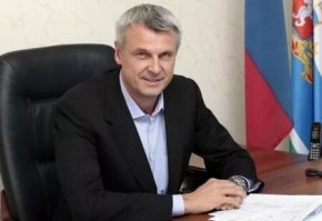 Внук....  Серге й Константи нович Но сов. Российский политик. Губернатор Магаданской области с 13 сентября 2018 года. Член президиума Госсовета РФ. Глава города Нижний Тагил, вице-губернатор Свердловской области, генеральный директор Нижнетагильского металлургического комбината.