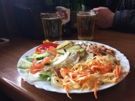 Скриншоты из социальных сетей