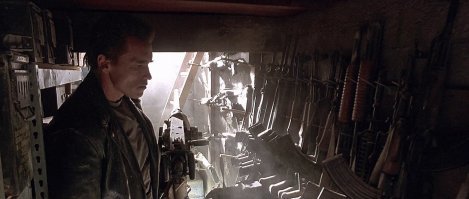 Бункер в лесах Урала с самой большой в Европе коллекцией стрелкового оружия