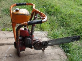 Однажды в лесу, егеря повстречали дровосеков...
Как говорится, победила Дружба!