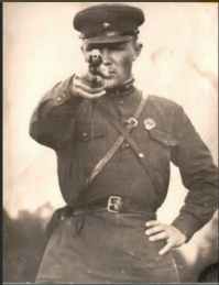 "Нельзя его трогать": Светлаков поддержал Сталина, назвав его при этом тираном