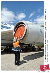 а разве не положено при стоянке закрывать турбины ?