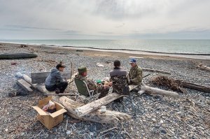 Ну, за рыбалку!