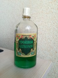Сосед, ты не поверишь - ещё советский, 80-х годов, увидел у отца в шкафу и выпросил (хранится у меня как раритет).