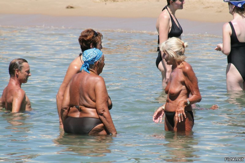 5 Минут на пляжах Франции)))...Дополняю свой коммент)))