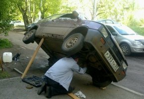 Погибнуть под Окой бесценно, для всего остального есть мастеркард.