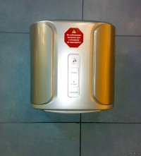 20 табличек, которые не уберегают от опасности, но зато веселят