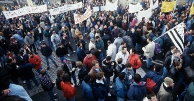 Тест на внимательность: найди одного нигера , или араба!