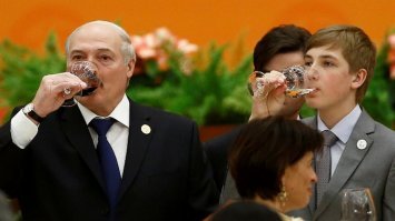 Потому что, Бацька пьет кровь, а Коля просто водку