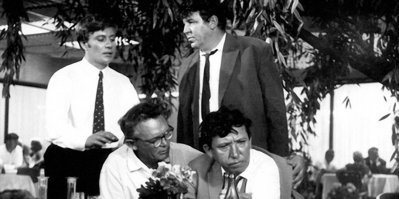 «Бриллиантовой руке» 50 лет! Редкие фотографии со съемок любимого фильма