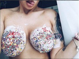 Как я провел Пасху: кулич дьявола, целебный пот и День зомби