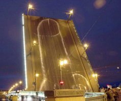 ... некоторые художники видят Петербург так
