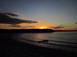 Гы. Румын.. А где делта Дуная? Очен красивое место. 
Болгария, Китен, Атлиман.