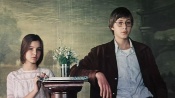 Соловьва,по-хорошему,за педофилию судить бы надо...13 лет девочке было...