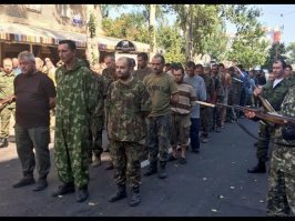 Бандеровские выб.лядки в пиндоских ношенных футболках, в Донбассе...