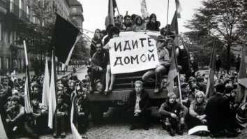 Ну да конечно, о Пражской Весне 68-го, жестоко раздавленной советскими танками, здесь не напишут.