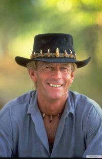 Знаменитый австралийский актер это Пол Хоган.