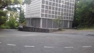 Лифт к морю в ливадийском парке.