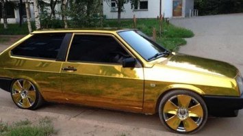 куда им до колесницы богов)))