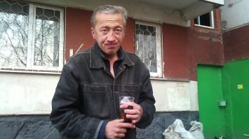 Да,после пол литру я становлюсь молод, красив и чертовски привлекателен