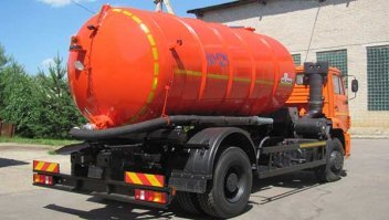 С чего вы решили что брус делается для того чтобы в него влетали разные д..бы? А может он банально как ограничитель при парковке задом или как место размещения светотехники?