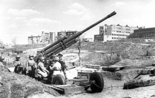 Зенитная пушка 85 мм 52К брала тигра в лобовую броню.