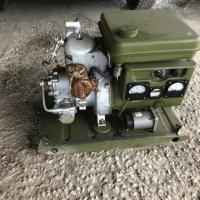 Бывает. АБ-1 он поменьше будет. АБ-1-О/230 у нас шел в спецаппаратных ФПС, Р-401 и Р-405.
АБ-1-П/30 на все виды КШМ.