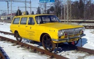 Как по рельсам. Буквально. Автомобили на железнодорожном ходу