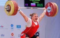 Тоже ведь не женщина в привычном понимании.