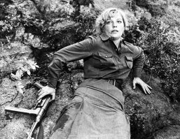 Вспомнил, где видел. "А зори здесь тихие".1972г. Картина-1984г. Ничего не имею против, просто слегка непонятно.