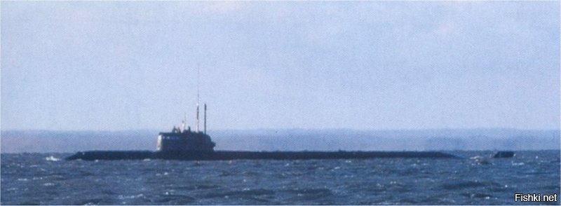 ГУГИ(Главное Управление Глубоководных Исследований) настолько крутое заведение, что им атомные подводные лодки по индивидуальным проектам делают. Причём настолько секретным, что вот это лучшее фото "Лошарика", например.