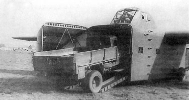 Як-14   советский десантный планёр конструкции А. С. Яковлева, рассчитан на перевозку 35 десантников. Выпускался в Ростове-на-Дону с 1948 году, всего было построено 413 экземпляров