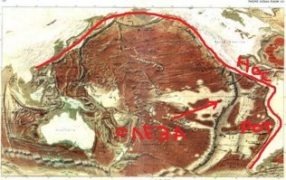 Возможно, я не права, кто-то видит по-другому, но попыталась изобразить  Кажется, что лицо в профиль, смотрит вверх.