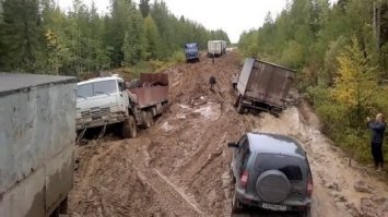 - ты видишь Ferrari?
- нет..
- а он есть!