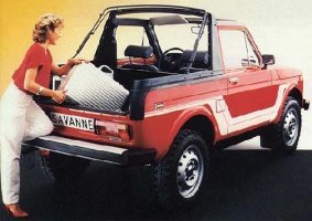 В Италии продают необычную открытую версию "Нивы"