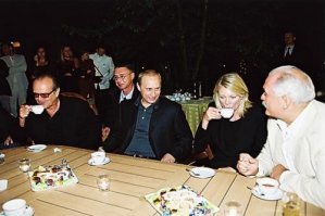 Очень красивая, очень хороший сериал ...