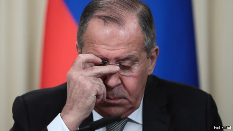 Ты только подтвердил то, что я написал в комментарии!
Поскольку вступать в диалог с дебилом, - значит уподобляться ему, то ты не увидишь больше ни одного ответа на твой комментарий!