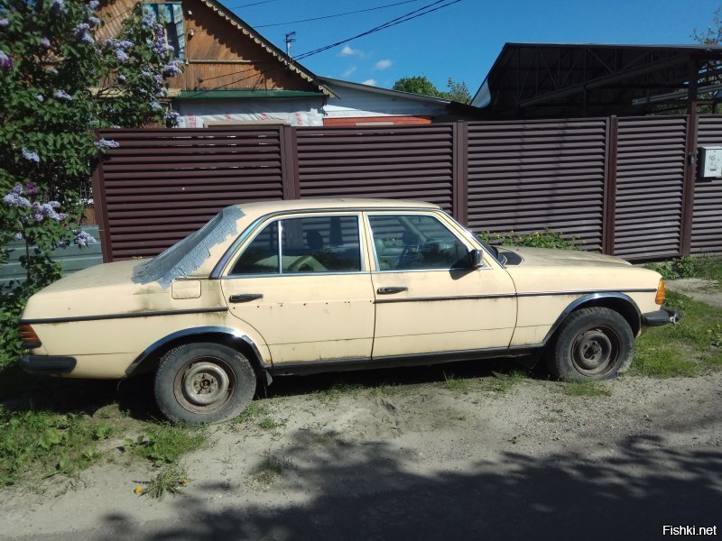 Поменяю на мотоцикл: м1 Москва, DKW RT 125, ЯВА 350 до 1970г.в. место нахождения Московская область.