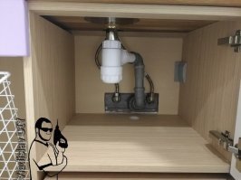 все здорово ! но вот ЭТОТ колхоз убивает! имея кучу инструмента подогнать отверстия разводки не проблема!
