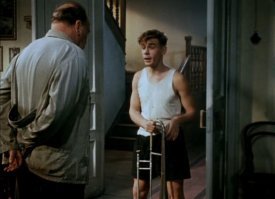 Молодой Витька Антибиотик(Лев Борисов), в фильме "высота"...