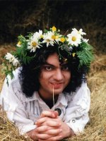 Мебельный гарнитур в ванную со столешницей из массива дуба