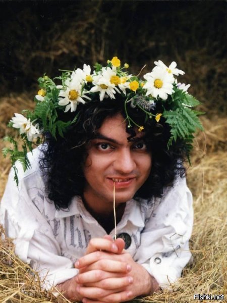 Мебельный гарнитур в ванную со столешницей из массива дуба