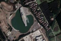 а южнее гоночная трасса видна под самолетом