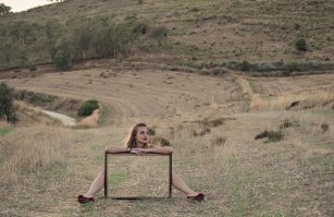 или фотошоп или зеркало