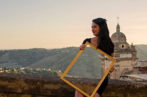 или фотошоп или зеркало