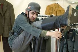 физиономии типично английские