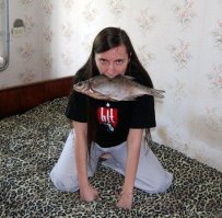 20 фотографий с российских сайтов знакомств, на которые даже смотреть неудобно