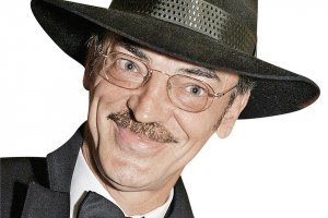 За такое слышал, но не видел и не слушал на таких носителях. Это ж надо до такого додуматься! Снимаю шляпу!