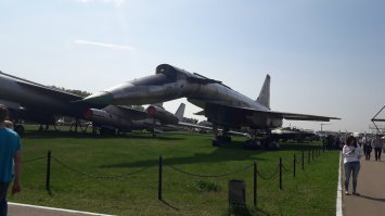 Сверхзвуковой бомбардировщик-ракетоносец Т-4 - "Убийца авианосцев"